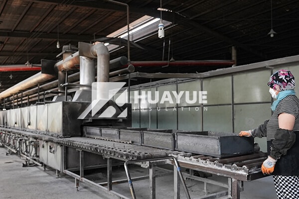 HUAYUE phenolic insulation production process What is the difference between phenolic and cellular glass insulation?