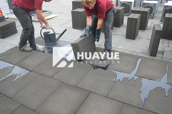 cellular glass roof board installed under waterproofing membrane, modern flat roof system